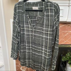 Universal Thread plaid flannel tunic L